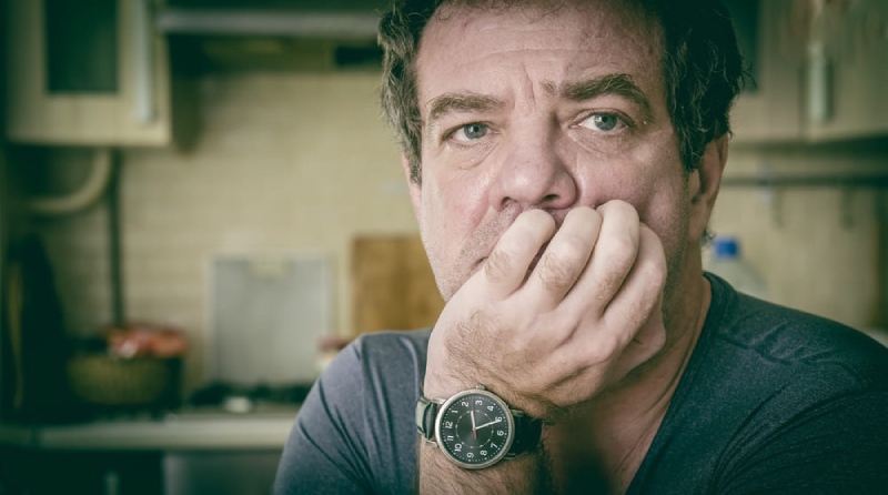 buồn nôn chán ăn