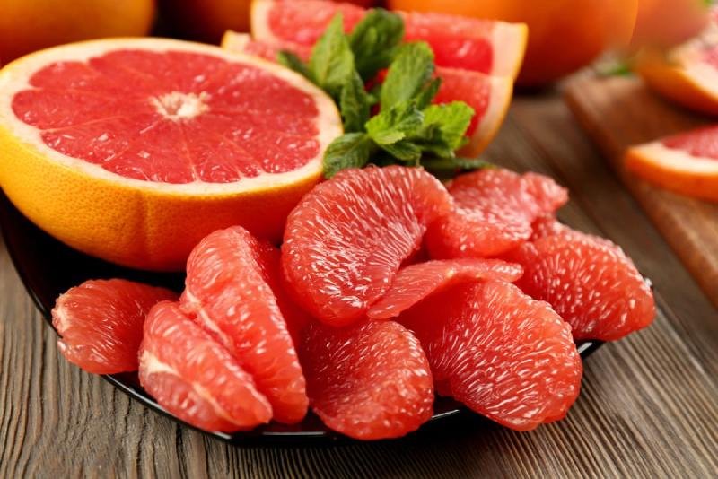 ăn bưởi giúp mát gan