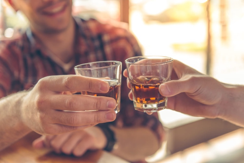 uống bia rượu bị xơ gan