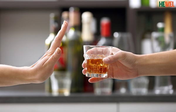 Viêm gan do rượu điều trị thế nào?