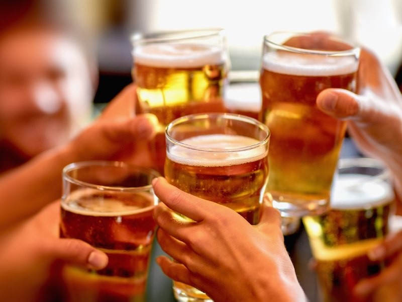 gan nhiễm mỡ do bia rượu