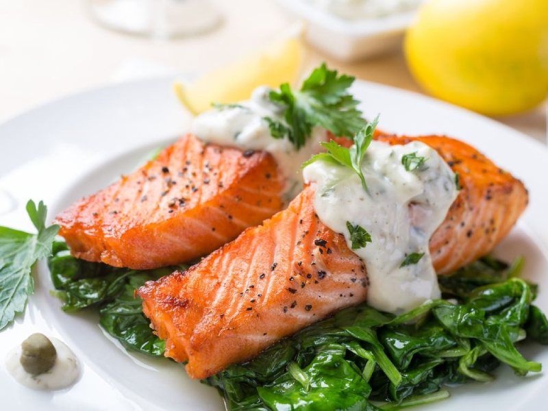 ăn nhiều cá hồi