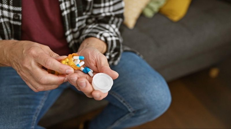 thuốc trị bệnh gan gây tác dụng phụ